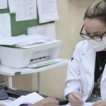 Recebe benefício do INSS? Se não sacar o pagamento por meses seguidos, ele é suspenso