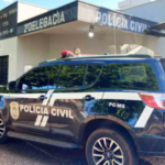 Carro avança sobre multidão em Manhein, na Alemanha