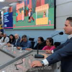 Caminhonete pega fogo na MS-157, próximo à Usina Cerradinho, e fica destruída