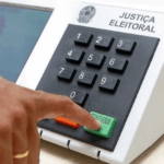 Mulher entra em trabalho de parto em área de difícil acesso do Pantanal e pai realiza parto por telefone