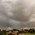 Homem invade casa, ameaça ex e foge da polícia em Campo Grande
