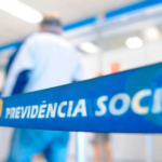 Embalagens de medicamentos são descartada irregularmente na Mata do Jacinto